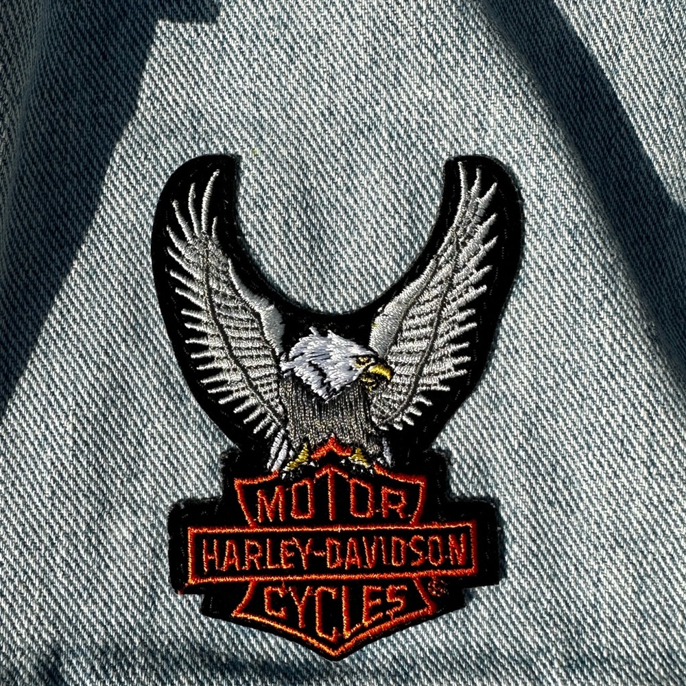 VINTAGE 80s Levi's Denim Jean Jacket Harley-Davidson Patched Made in USA Size L - Picture 5 of 9